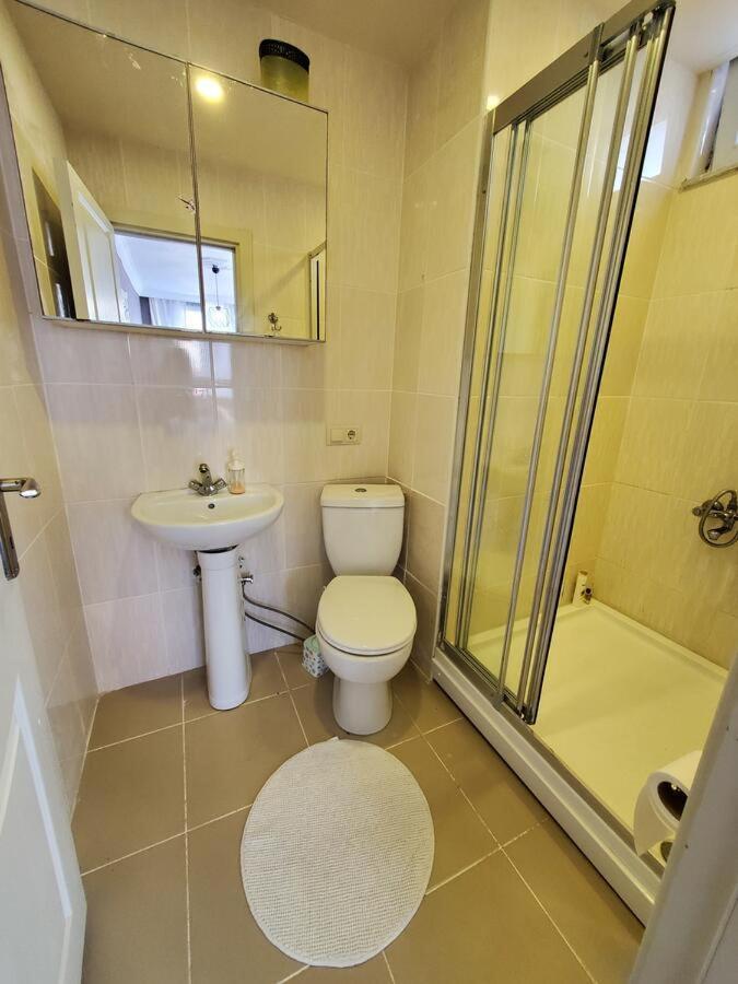 Budget Hotel Tourist Inn Arnavutkoy Esterno foto